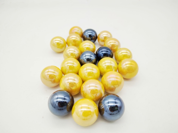22 marbles mother of pearl 22mm